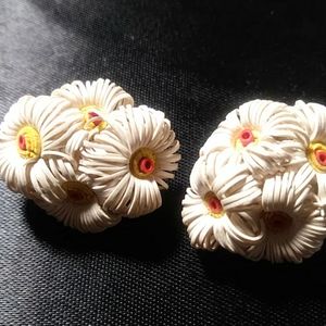 White Daisy Flower Plastic CLIP Earrings